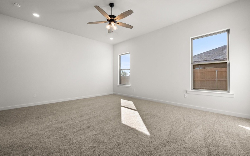 3001 139th Street, Lubbock, TX 79423, 4 Habitaciones Habitaciones , ,2 BañosBaños,Residential,En Venta,3001 139th Street,0,202561646