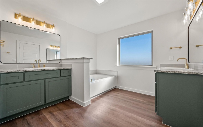 3001 139th Street, Lubbock, TX 79423, 4 Habitaciones Habitaciones , ,2 BañosBaños,Residential,En Venta,3001 139th Street,0,202561646