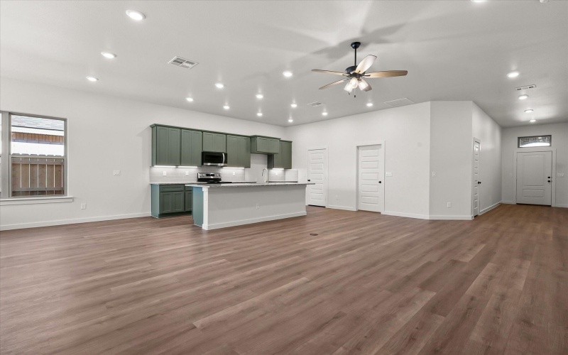 3001 139th Street, Lubbock, TX 79423, 4 Habitaciones Habitaciones , ,2 BañosBaños,Residential,En Venta,3001 139th Street,0,202561646