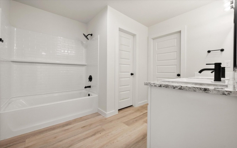 3018 139th Street, Lubbock, TX 79423, 4 Habitaciones Habitaciones , ,2 BañosBaños,Residential,En Venta,3018 139th Street,0,202561651