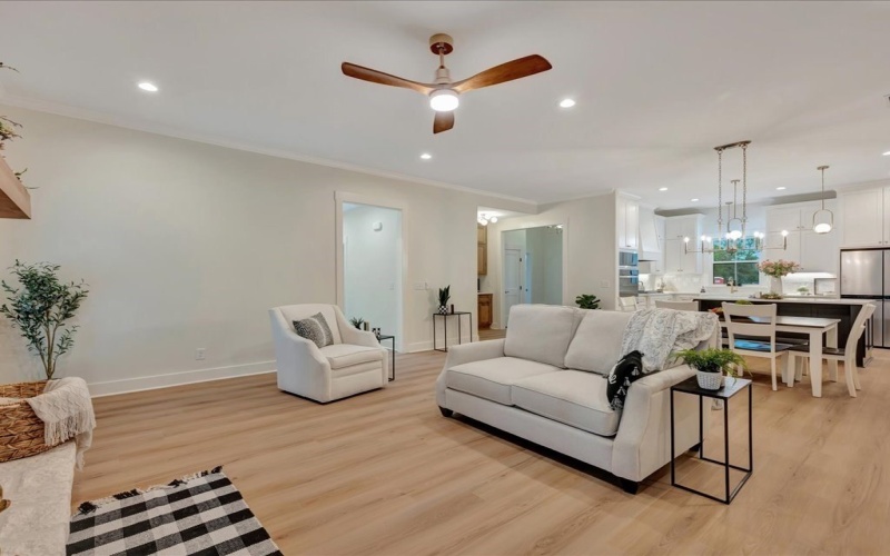 107 Everwood Court, Lufkin, TX 75904, 4 Bedrooms Bedrooms, ,2 BathroomsBathrooms,Residential,For Sale,107 Everwood Court,0,5106733