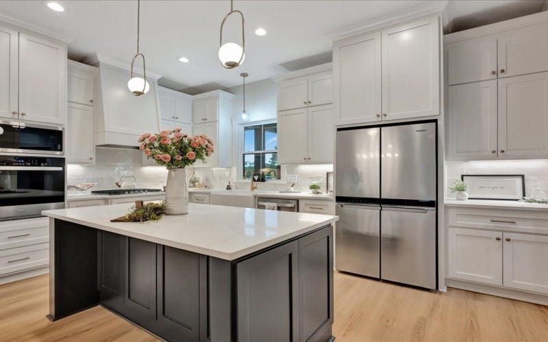 107 Everwood Court, Lufkin, TX 75904, 4 Bedrooms Bedrooms, ,2 BathroomsBathrooms,Residential,For Sale,107 Everwood Court,0,5106733