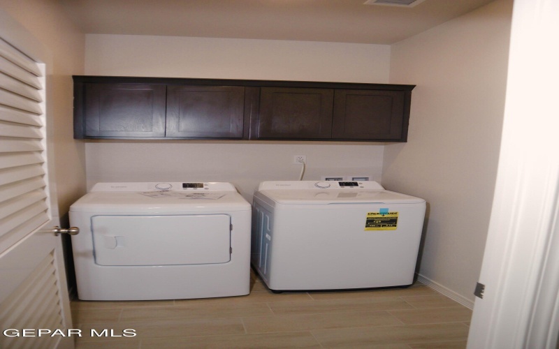 420 Santiago Munoz, Canutillo, TX 79835, 4 Bedrooms Bedrooms, ,2 BathroomsBathrooms,Residential,For Sale,420 Santiago Munoz,0,931807