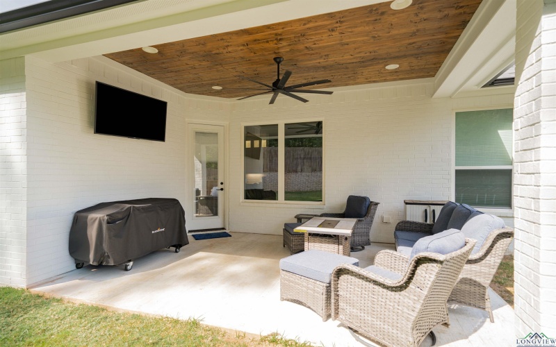 313 Saddle Brook Drive, Hallsville, TX 75650, 4 Habitaciones Habitaciones , ,3 BañosBaños,Residential,En Venta,313 Saddle Brook Drive,0,20256933