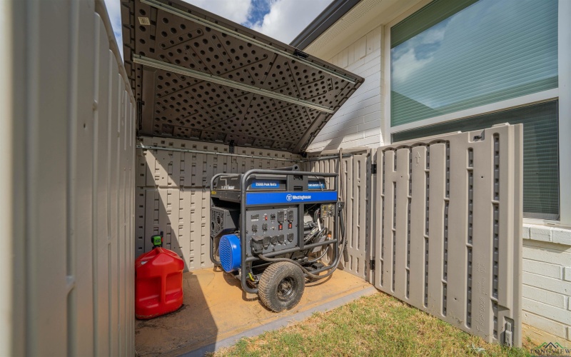 313 Saddle Brook Drive, Hallsville, TX 75650, 4 Habitaciones Habitaciones , ,3 BañosBaños,Residential,En Venta,313 Saddle Brook Drive,0,20256933