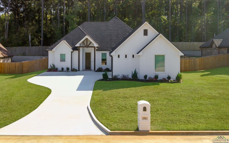 313 Saddle Brook Drive, Hallsville, TX 75650, 4 Habitaciones Habitaciones , ,3 BañosBaños,Residential,En Venta,313 Saddle Brook Drive,0,20256933