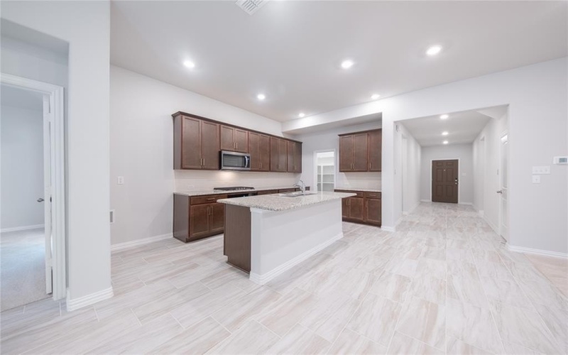 864 Jacquelyn Drive, Little Elm, TX 75068, 5 Habitaciones Habitaciones , ,3 BañosBaños,Residential,En Venta,864 Jacquelyn Drive,0,20957586