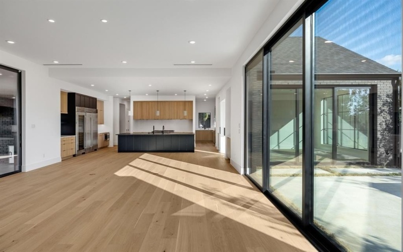 3373 Dorado Beach Drive, Farmers Branch, TX 75234, 4 Bedrooms Bedrooms, ,5 BathroomsBathrooms,Residential,For Sale,3373 Dorado Beach Drive,0,21079276