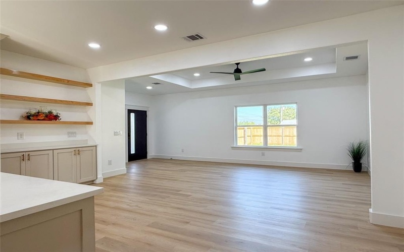 406 N Cleburne Whitney Road, Rio Vista, TX 76093, 3 Habitaciones Habitaciones , ,2 BañosBaños,Residential,En Venta,406 N Cleburne Whitney Road,0,21080836