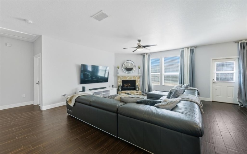 1700 Trace Drive, Aubrey, TX 76227, 4 Habitaciones Habitaciones , ,2 BañosBaños,Residential,En Venta,1700 Trace Drive,0,21080981