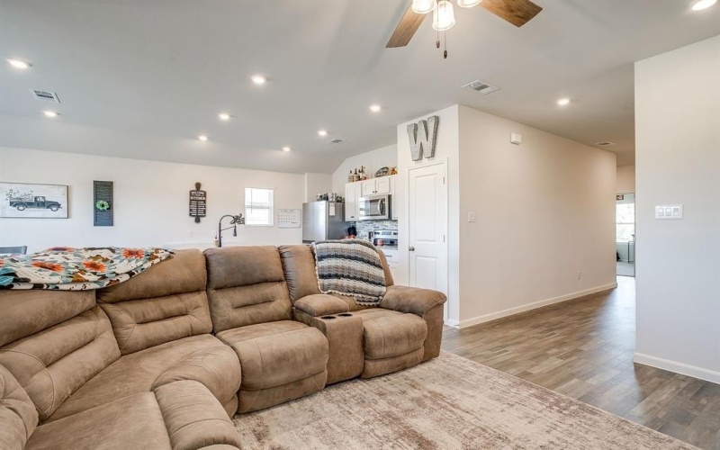 513 Jameson Street, Springtown, TX 76082, 3 Habitaciones Habitaciones , ,2 BañosBaños,Residential,En Venta,513 Jameson Street,0,21082382