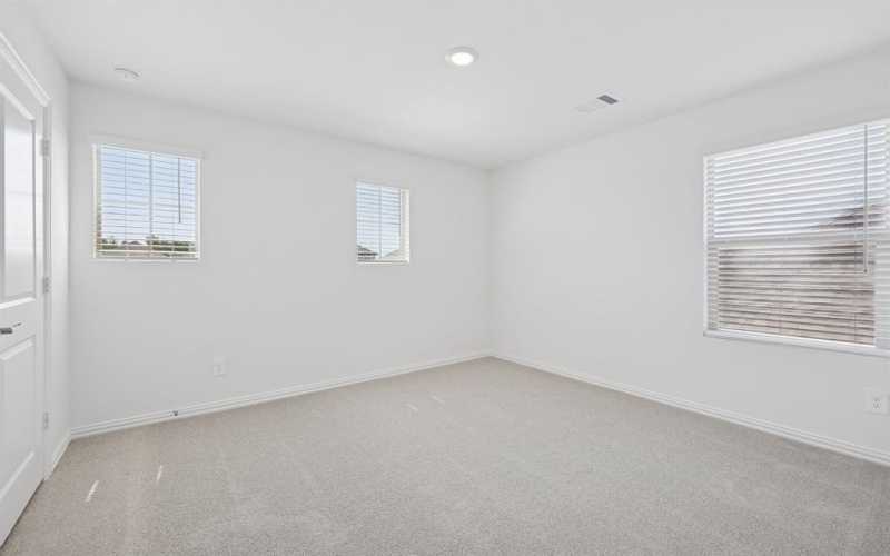 2211 Mustang Way, Seagoville, TX 75159, 4 Habitaciones Habitaciones , ,3 BañosBaños,Residential,En Venta,2211 Mustang Way,0,21078236