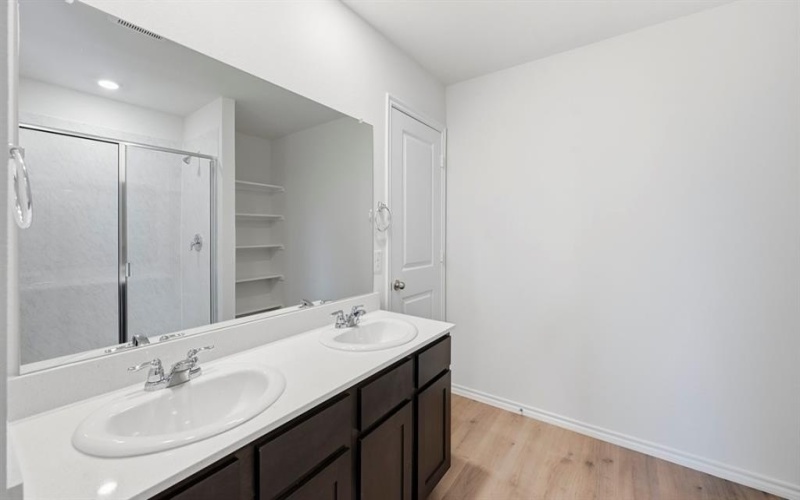 729 Lantana Lane, Pilot Point, TX 76258, 3 Bedrooms Bedrooms, ,2 BathroomsBathrooms,Residential,For Sale,729 Lantana Lane,0,21082520