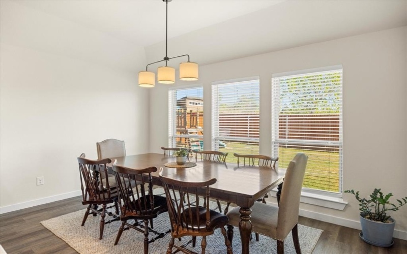 124 Mesa Drive, Glen Rose, TX 76043, 3 Bedrooms Bedrooms, ,2 BathroomsBathrooms,Residential,For Sale,124 Mesa Drive,0,21082613