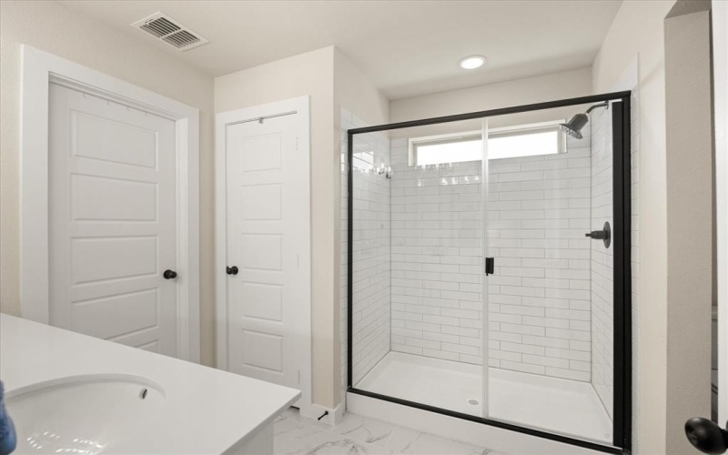 124 Mesa Drive, Glen Rose, TX 76043, 3 Bedrooms Bedrooms, ,2 BathroomsBathrooms,Residential,For Sale,124 Mesa Drive,0,21082613