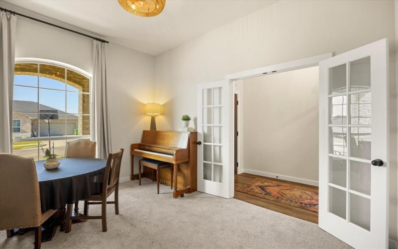 124 Mesa Drive, Glen Rose, TX 76043, 3 Bedrooms Bedrooms, ,2 BathroomsBathrooms,Residential,For Sale,124 Mesa Drive,0,21082613