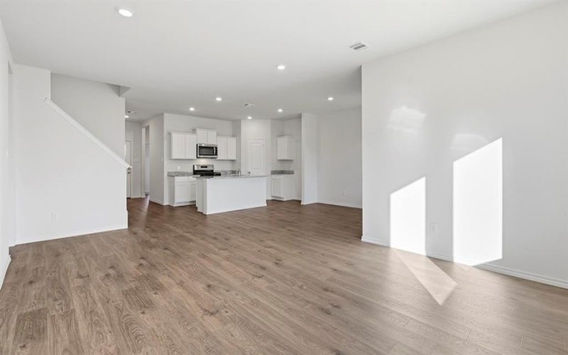 765 Tiger Lily Way, Pilot Point, TX 76258, 4 Habitaciones Habitaciones , ,3 BañosBaños,Residential,En Venta,765 Tiger Lily Way,0,21081364