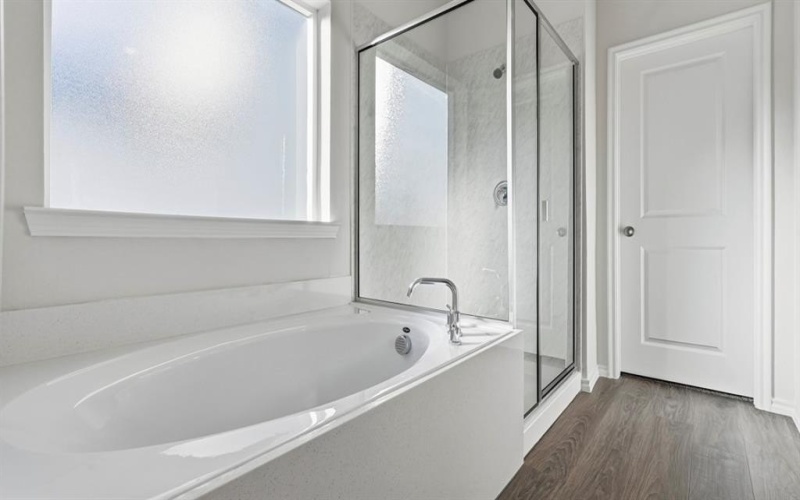 765 Tiger Lily Way, Pilot Point, TX 76258, 4 Habitaciones Habitaciones , ,3 BañosBaños,Residential,En Venta,765 Tiger Lily Way,0,21081364