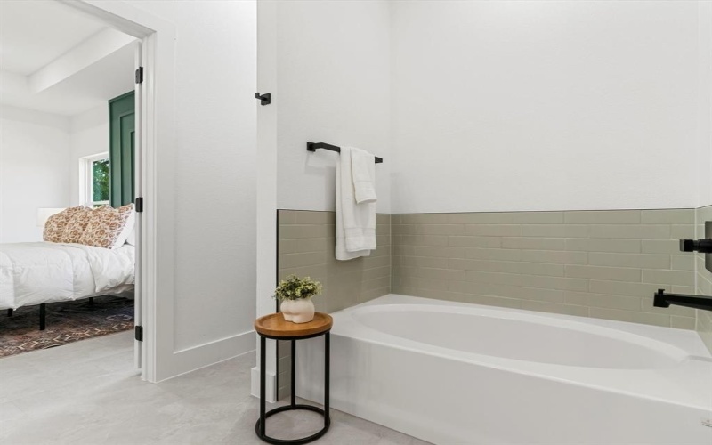 1621 County Road 4764, Boyd, TX 76023, 4 Bedrooms Bedrooms, ,2 BathroomsBathrooms,Residential,For Sale,1621 County Road 4764,0,21081619