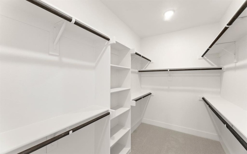 804 Hidden Lakes Drive, DeSoto, TX 75115, 5 Habitaciones Habitaciones , ,3 BañosBaños,Residential,En Venta,804 Hidden Lakes Drive,0,21081661