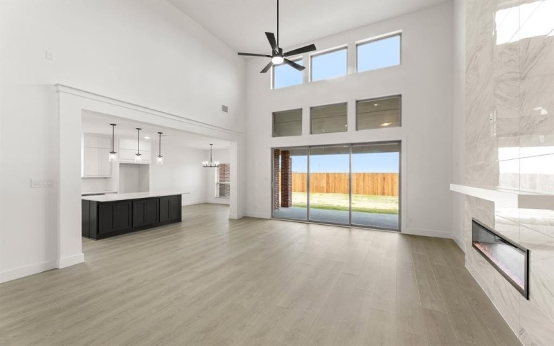 804 Hidden Lakes Drive, DeSoto, TX 75115, 5 Habitaciones Habitaciones , ,3 BañosBaños,Residential,En Venta,804 Hidden Lakes Drive,0,21081661