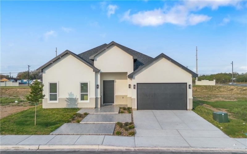 4713 S Brazos Road S, Edinburg, TX 78542, 3 Bedrooms Bedrooms, ,3 BathroomsBathrooms,Residential,For Sale,4713 S Brazos Road S,451765