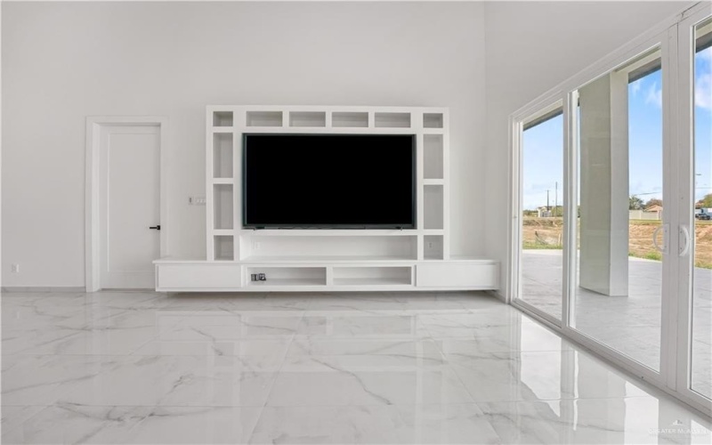 4713 S Brazos Road S, Edinburg, TX 78542, 3 Bedrooms Bedrooms, ,3 BathroomsBathrooms,Residential,For Sale,4713 S Brazos Road S,451765