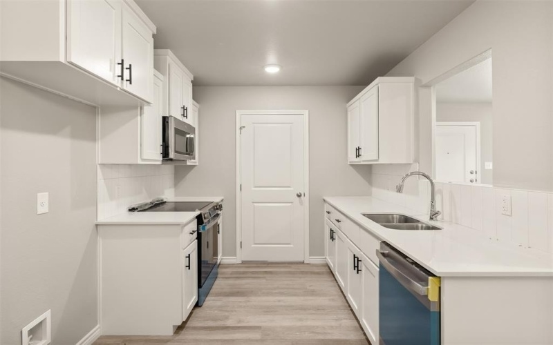 220-222 Melissa Street, Eddy, TX 76524, 3 Habitaciones Habitaciones , ,2 BañosBaños,Residential Multi Family,En Venta,220-222 Melissa Street,0,21081918