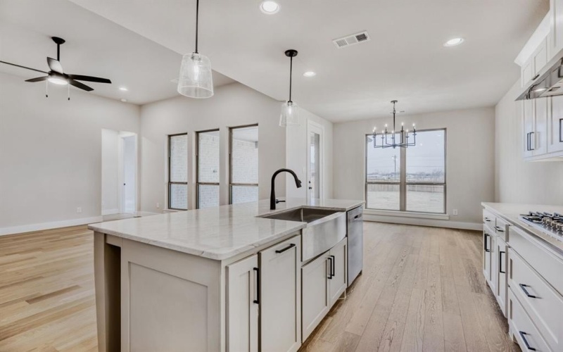 128 Enclave Drive, Lakewood Village, TX 75068, 3 Habitaciones Habitaciones , ,2 BañosBaños,Residential,En Venta,128 Enclave Drive,0,21082123