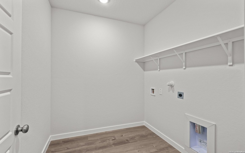 4359 HOBBITON WAY, New Braunfels, TX 78130, 5 Habitaciones Habitaciones , ,3 BañosBaños,Residential,En Venta,4359 HOBBITON WAY,0,1914231