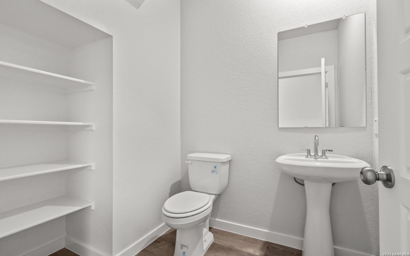 4359 HOBBITON WAY, New Braunfels, TX 78130, 5 Habitaciones Habitaciones , ,3 BañosBaños,Residential,En Venta,4359 HOBBITON WAY,0,1914231