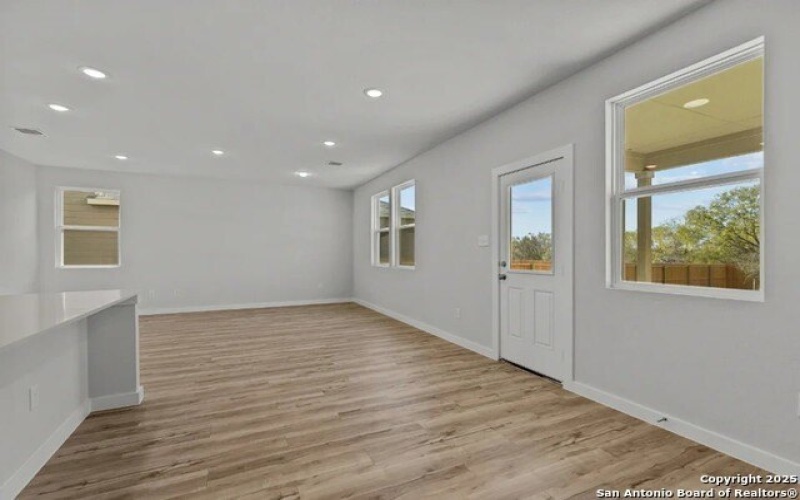 10735 Fairchild Way, San Antonio, TX 78109, 4 Habitaciones Habitaciones , ,2 BañosBaños,Residential,En Venta,10735 Fairchild Way,0,1914285