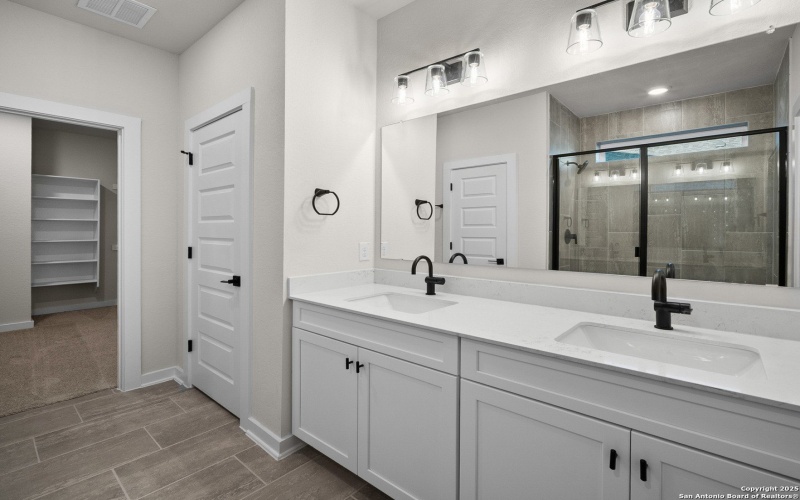 5217 Pinder Way, Schertz, TX 78124, 4 Bedrooms Bedrooms, ,2 BathroomsBathrooms,Residential,For Sale,5217 Pinder Way,0,1914352