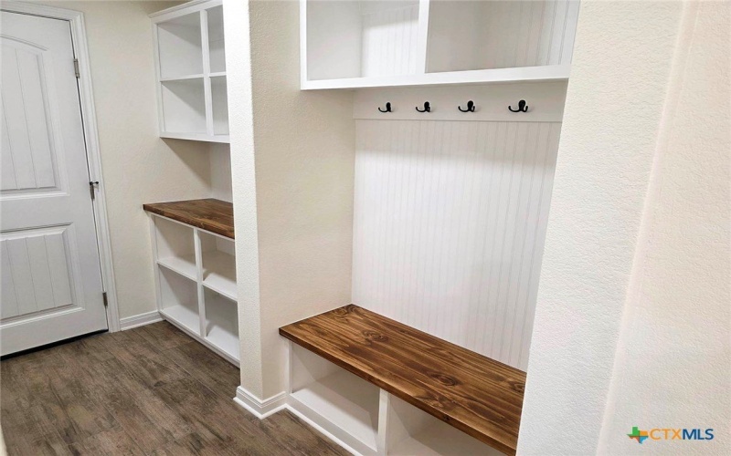 684 Appaloosa Drive, Fischer, TX 78623, 3 Bedrooms Bedrooms, ,2 BathroomsBathrooms,Residential,For Sale,684 Appaloosa Drive,0,594112