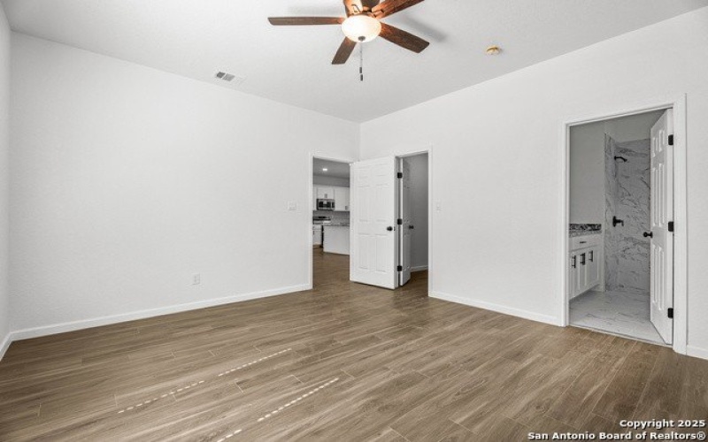 1080 Greenhill Dr, Canyon Lake, TX 78133, 3 Habitaciones Habitaciones , ,2 BañosBaños,Residential,En Venta,1080 Greenhill Dr,0,1914095
