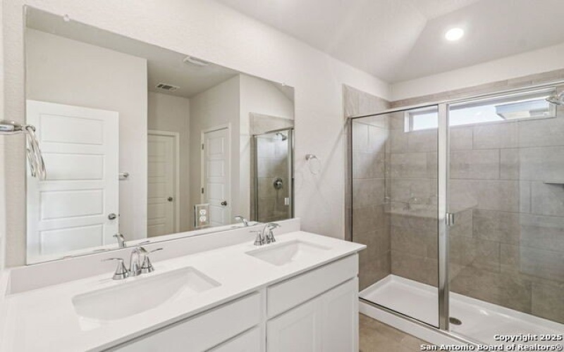 9909 Paladin Ridge, San Antonio, TX 78254, 3 Bedrooms Bedrooms, ,2 BathroomsBathrooms,Residential,For Sale,9909 Paladin Ridge,0,1914100