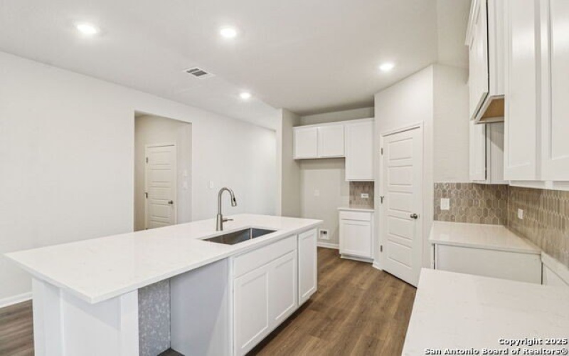 9909 Paladin Ridge, San Antonio, TX 78254, 3 Bedrooms Bedrooms, ,2 BathroomsBathrooms,Residential,For Sale,9909 Paladin Ridge,0,1914100