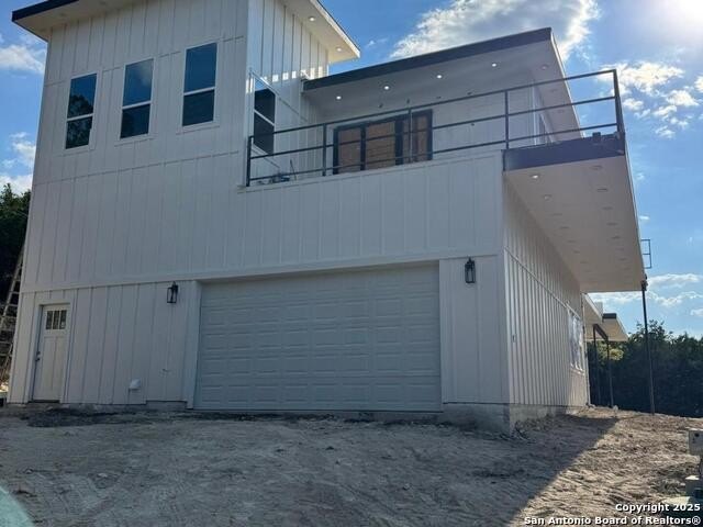 196 Watts, Canyon Lake, TX 78133, 5 Bedrooms Bedrooms, ,3 BathroomsBathrooms,Residential,For Sale,196 Watts,0,1914151