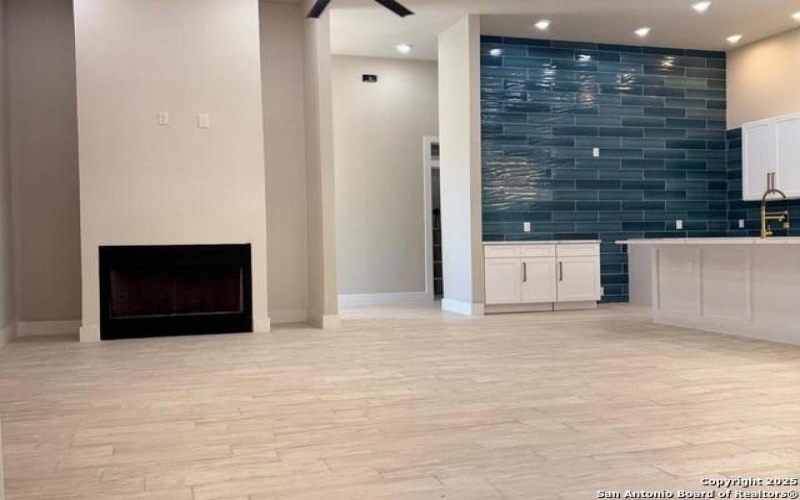 196 Watts, Canyon Lake, TX 78133, 5 Bedrooms Bedrooms, ,3 BathroomsBathrooms,Residential,For Sale,196 Watts,0,1914151
