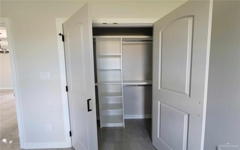 2900 E Palo Blanco Street, Hidalgo, TX 78557, 3 Habitaciones Habitaciones , ,2 BañosBaños,Residential,En Venta,2900 E Palo Blanco Street,452439