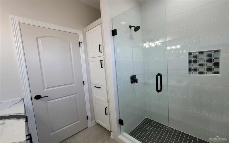 2900 E Palo Blanco Street, Hidalgo, TX 78557, 3 Habitaciones Habitaciones , ,2 BañosBaños,Residential,En Venta,2900 E Palo Blanco Street,452439