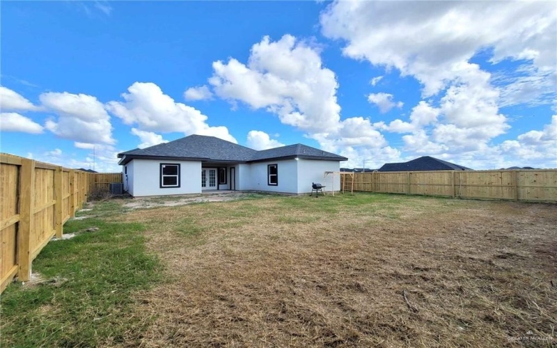 2900 E Palo Blanco Street, Hidalgo, TX 78557, 3 Habitaciones Habitaciones , ,2 BañosBaños,Residential,En Venta,2900 E Palo Blanco Street,452439