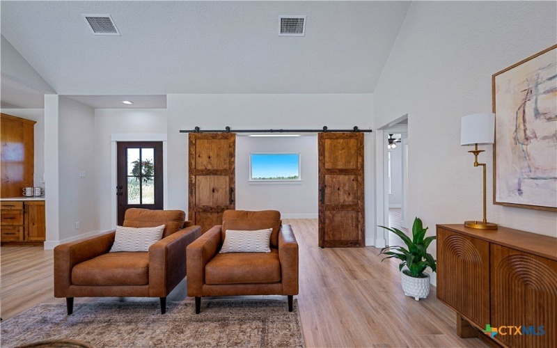 156 Firewheel Loop, Floresville, TX 78114, 4 Habitaciones Habitaciones , ,3 BañosBaños,Residential,En Venta,156 Firewheel Loop,0,594963