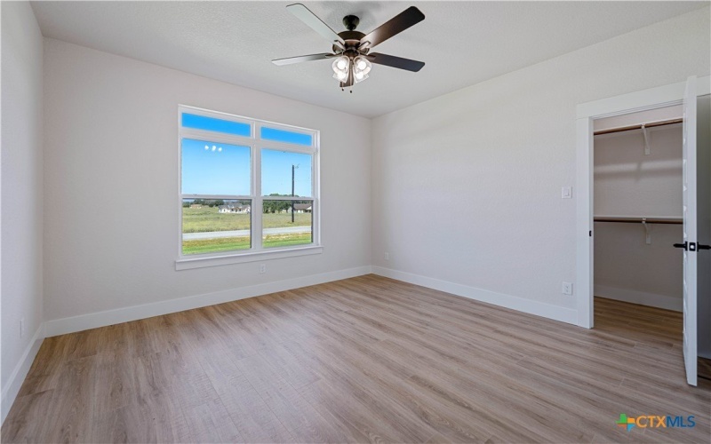 156 Firewheel Loop, Floresville, TX 78114, 4 Habitaciones Habitaciones , ,3 BañosBaños,Residential,En Venta,156 Firewheel Loop,0,594963