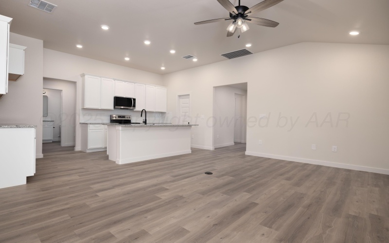 9809 Heartland Avenue, Amarillo, TX 79124, 4 Bedrooms Bedrooms, ,2 BathroomsBathrooms,Residential,For Sale,9809 Heartland Avenue,0,25-8618