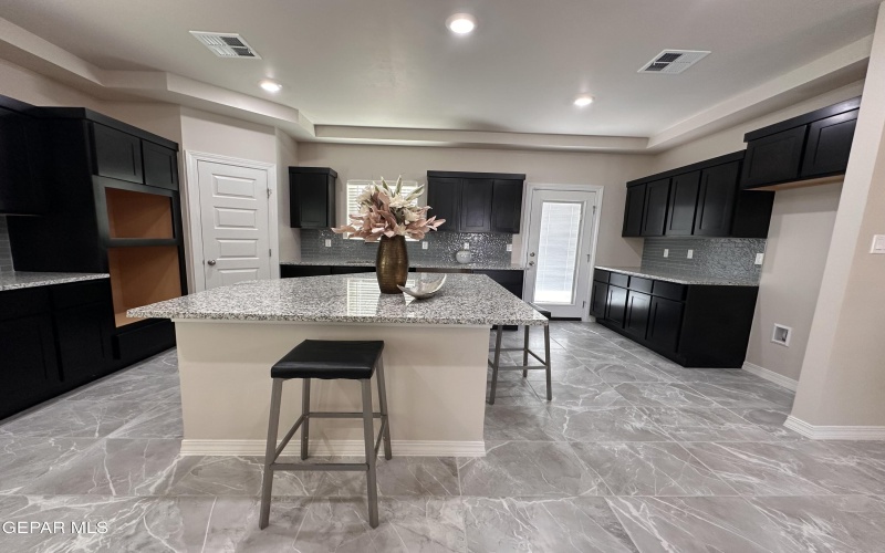 733 PASEO DEL AGUA Street, Horizon City, TX 79928, 3 Habitaciones Habitaciones , ,Residential,En Venta,733 PASEO DEL AGUA Street,0,931865
