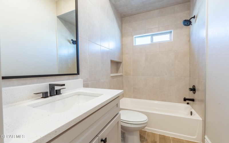 13359 Jeff Winton Drive, El Paso, TX 79928, 4 Habitaciones Habitaciones , ,2 BañosBaños,Residential,En Venta,13359 Jeff Winton Drive,0,931884