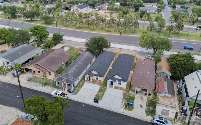 1205 S 19 1/2 Street, McAllen, TX 78501, 2 Bedrooms Bedrooms, ,2 BathroomsBathrooms,Residential,For Sale,1205 S 19 1/2 Street,452770