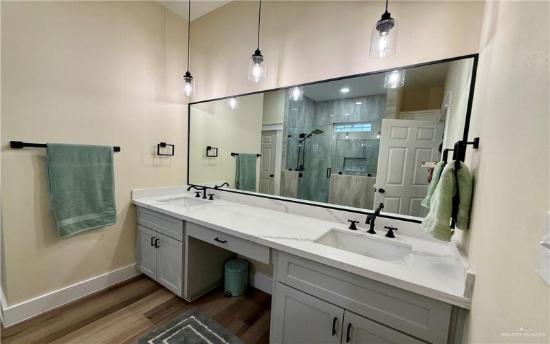 2700 Olmitos Avenue, San Juan, TX 78589, 3 Habitaciones Habitaciones , ,2 BañosBaños,Residential,En Venta,2700 Olmitos Avenue,0,482770