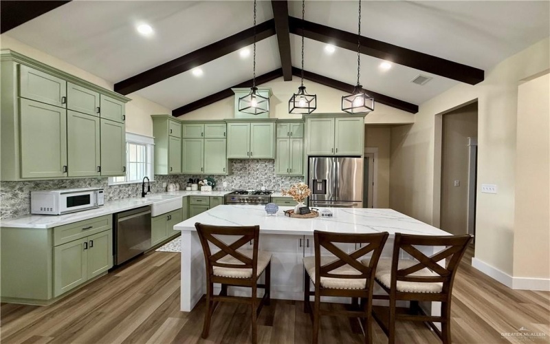 2700 Olmitos Avenue, San Juan, TX 78589, 3 Habitaciones Habitaciones , ,2 BañosBaños,Residential,En Venta,2700 Olmitos Avenue,0,482770